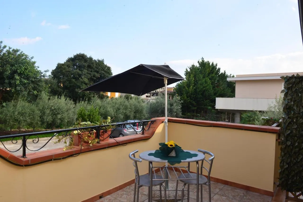 Frühstückspension Bed and Breakfast Balconcino Sugli Ulivi Noto